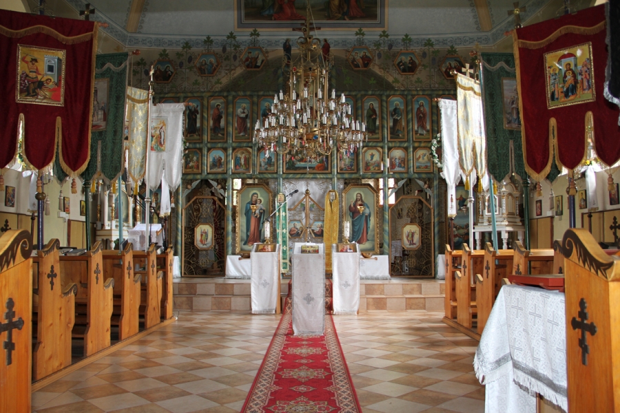 Orthodox church in Osadné and Crypt of soldiers from World War I