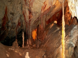 Gombasek Cave (Gombasecká jaskyňa)