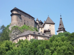 Orava castle